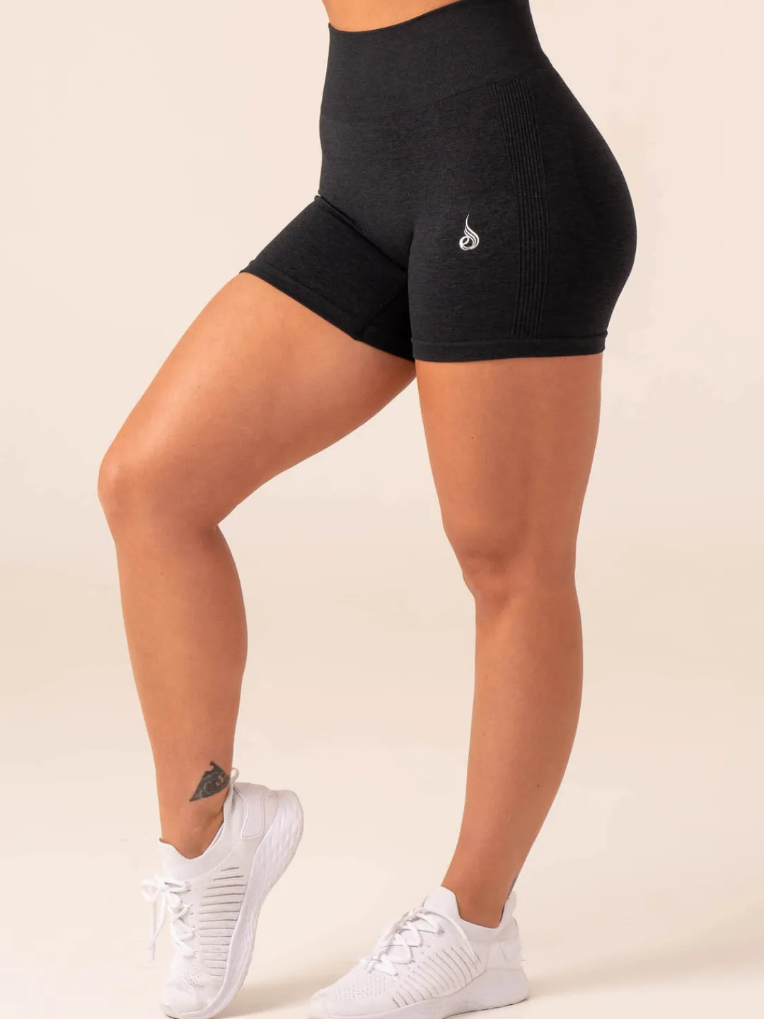Women Ryderwear Apire eae hort