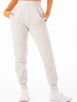 Women Ryderwear Contour Track Pant