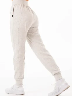 Women Ryderwear Contour Track Pant