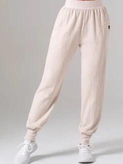 Women Ryderwear Contour Track Pant