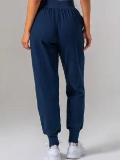 Women Ryderwear Contour Track Pant