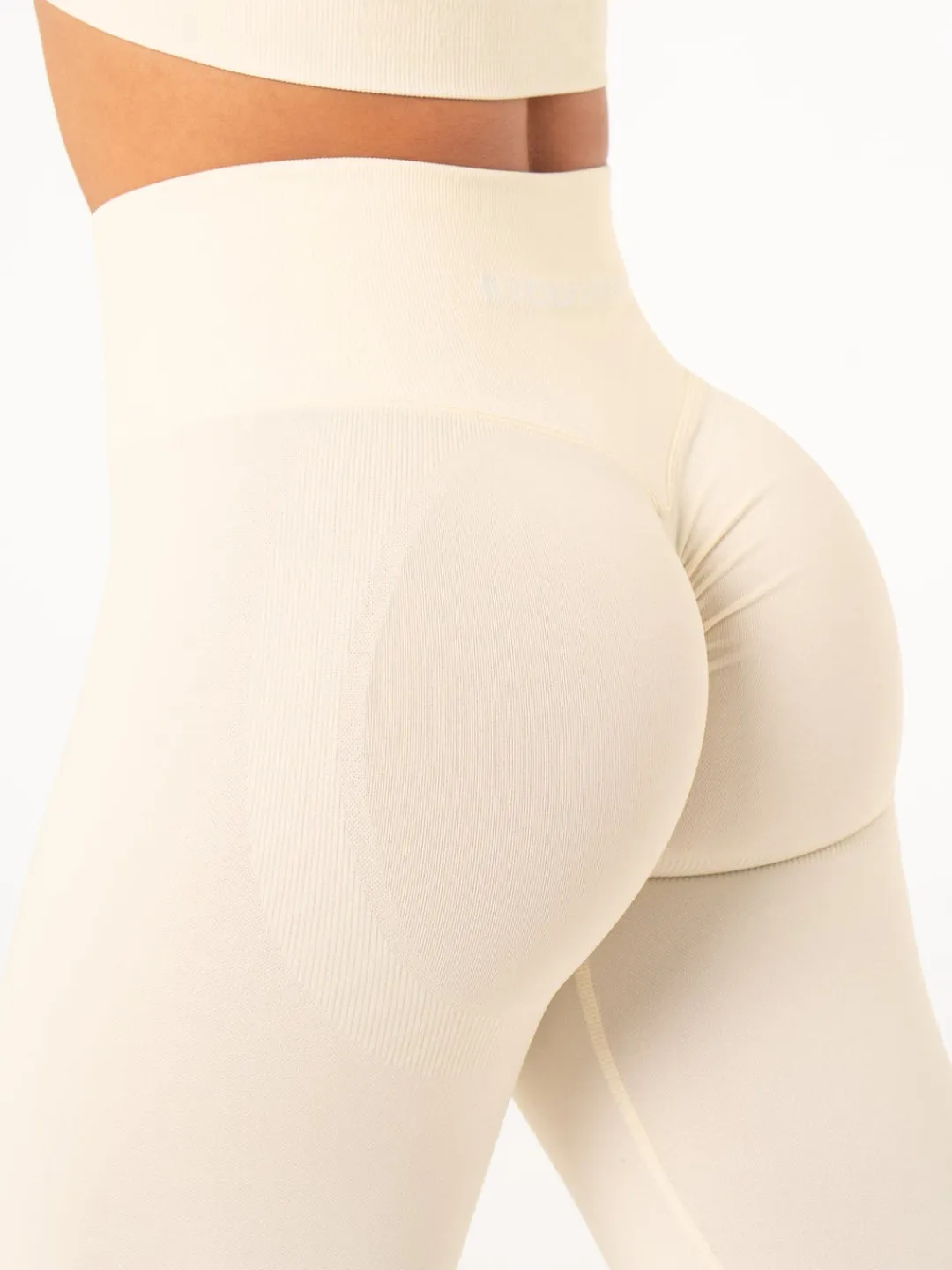 Women Ryderwear ift BB crunch eae egging