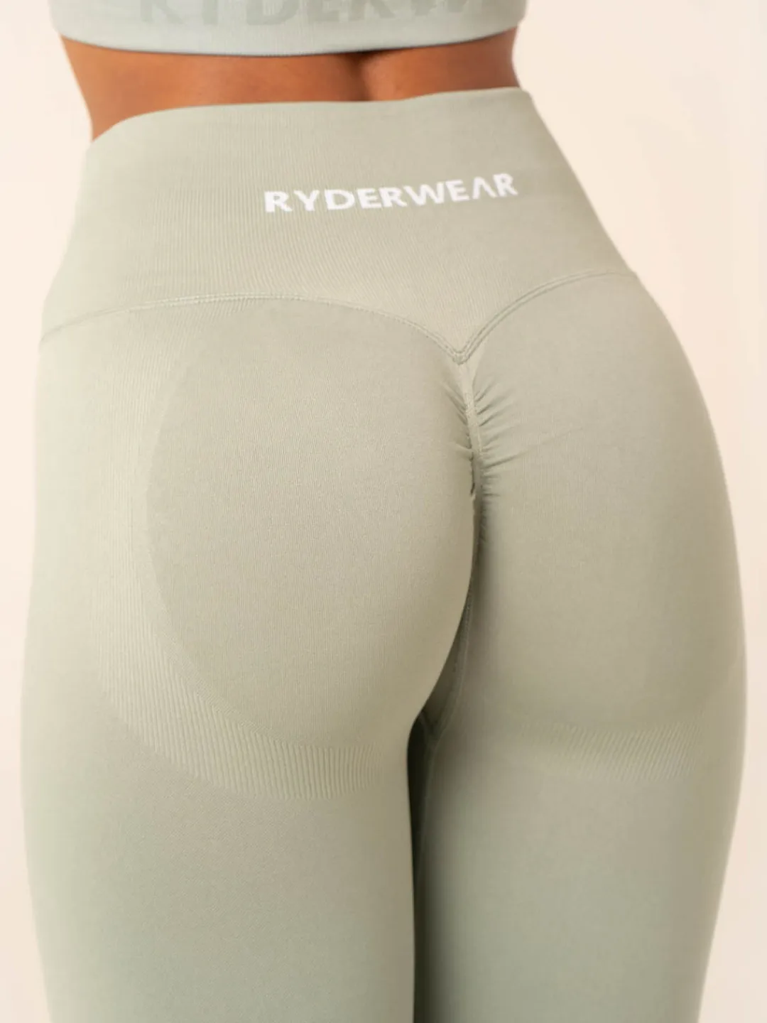 Women Ryderwear ift BB crunch eae egging