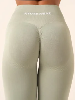Women Ryderwear ift BB crunch eae egging