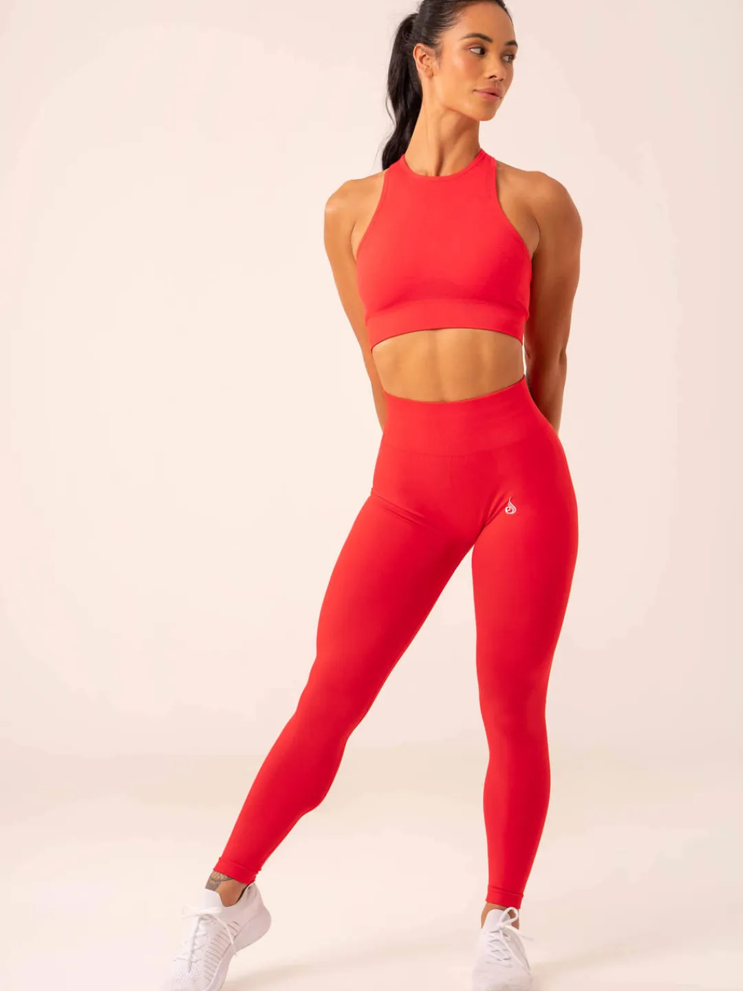 Women Ryderwear ift crunch eae egging