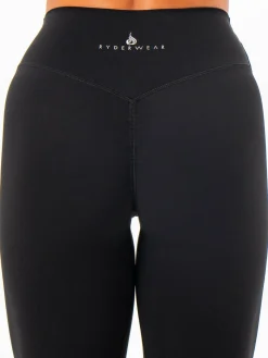 Women Ryderwear NKD Inviibe crunch egging