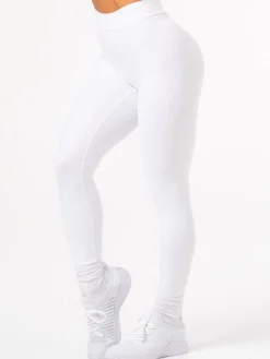 Women Ryderwear NKD V crunch egging