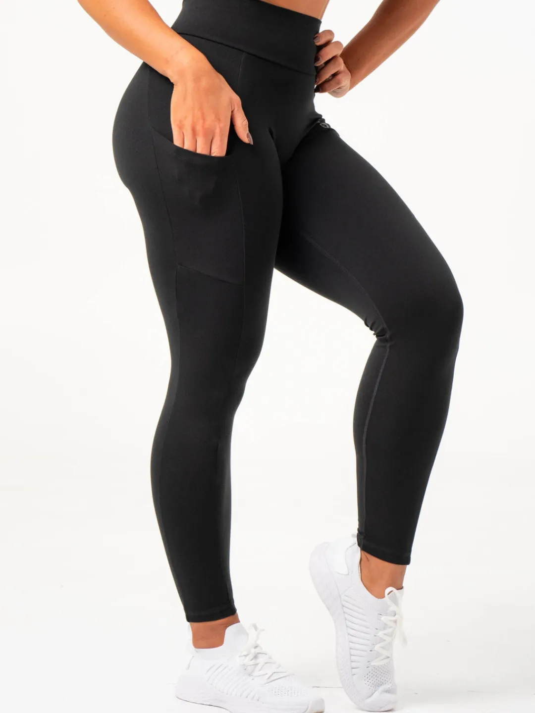 Women Ryderwear NKD V crunch Pocket egging