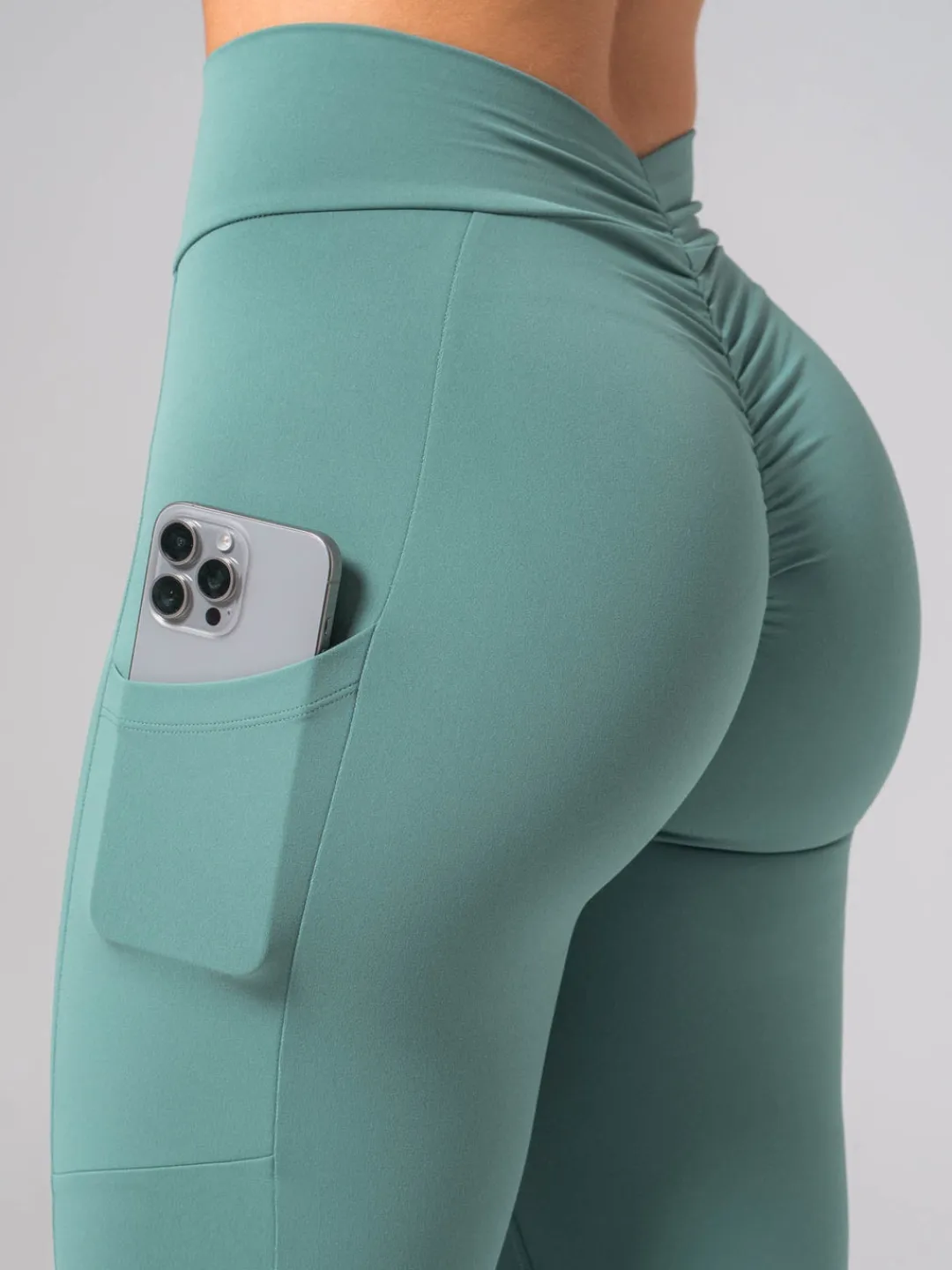 Women Ryderwear NKD V crunch Pocket egging