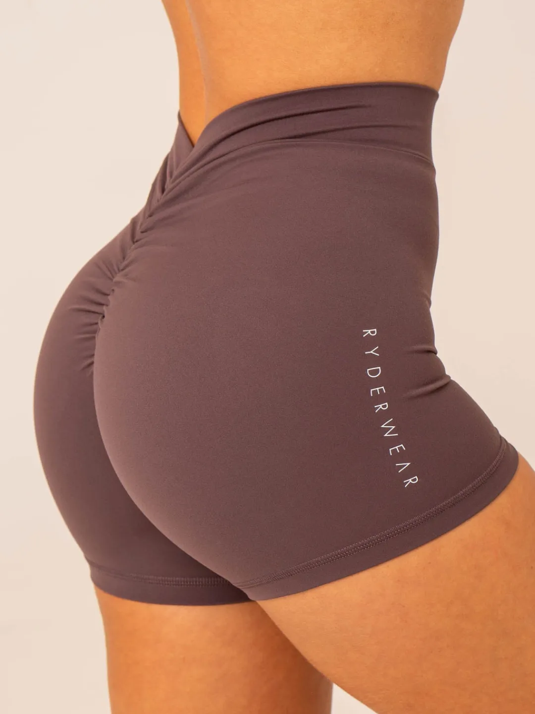 Women Ryderwear NKD V crunch hort