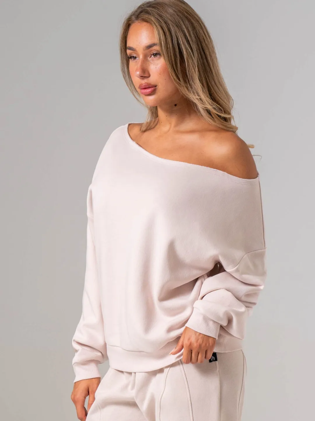 Women Ryderwear Off The houder weater
