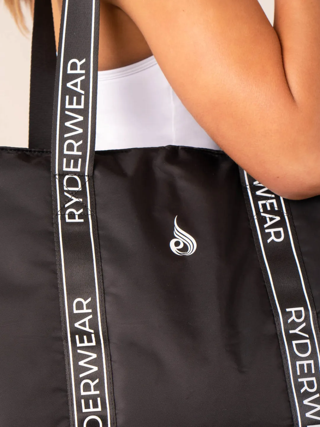 Women Ryderwear On The Go Tote Bag