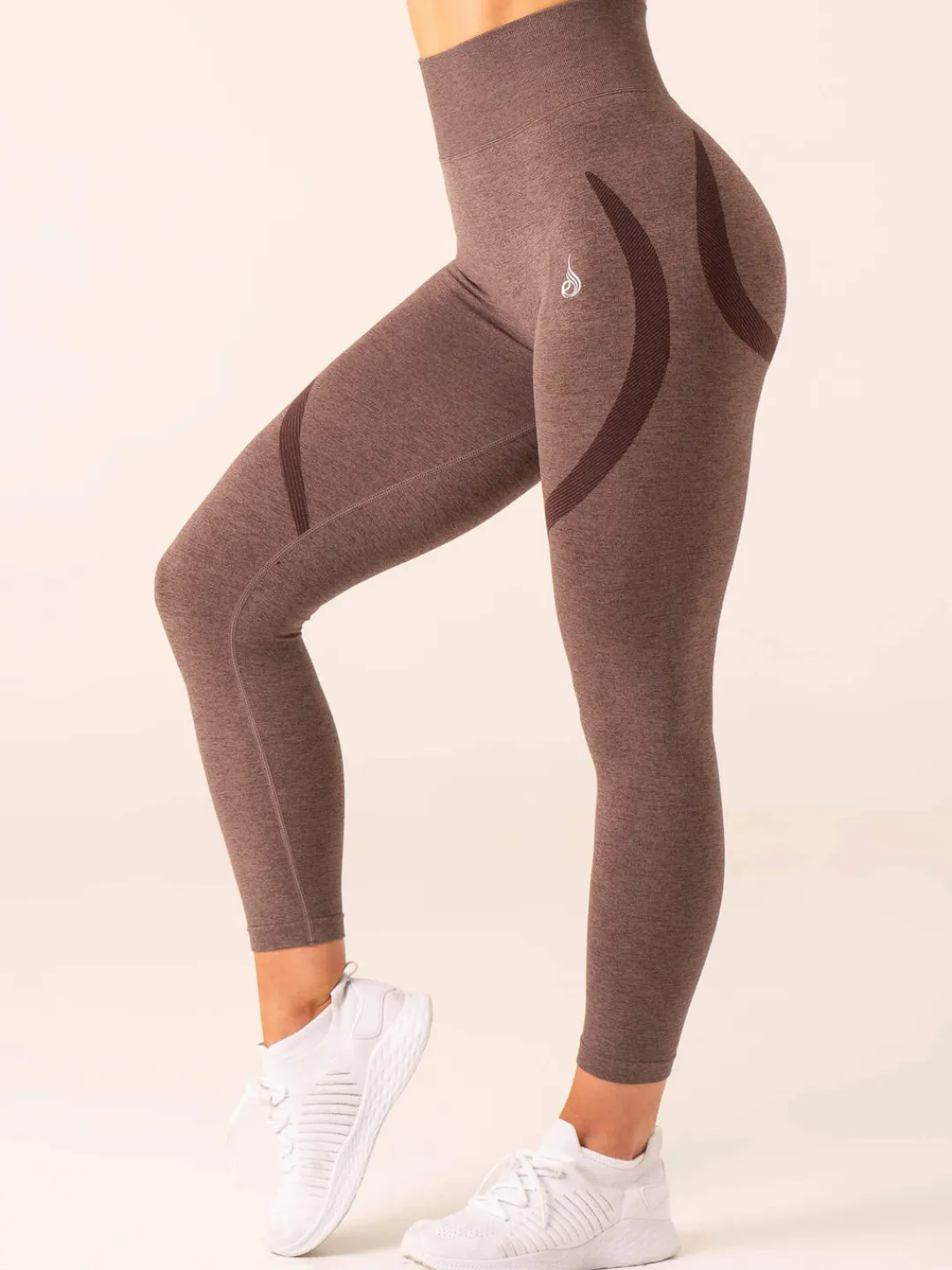 Women Ryderwear tape eae egging