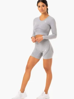 Women Ryderwear tape eae ong eeve Top