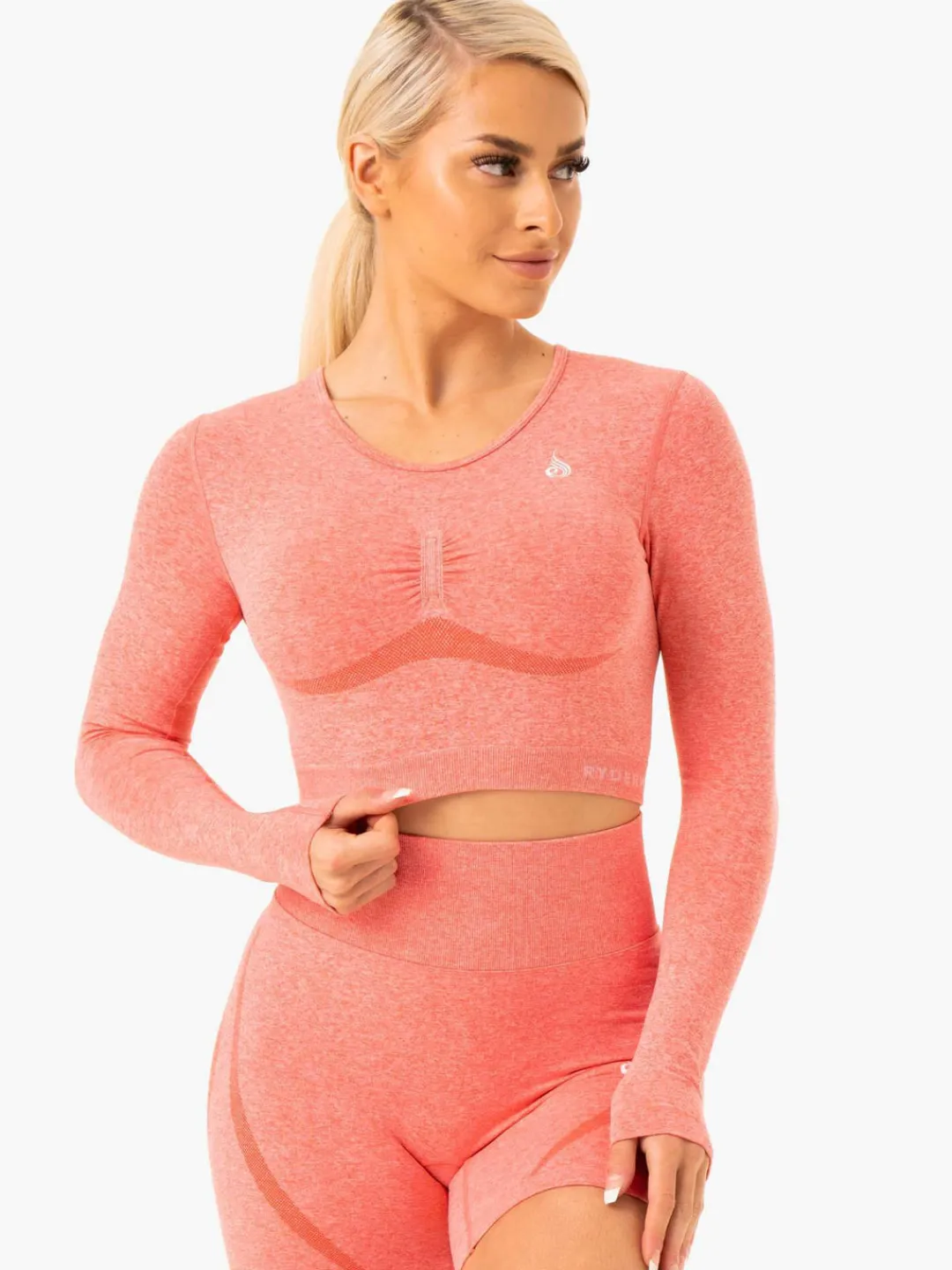 Women Ryderwear tape eae ong eeve Top