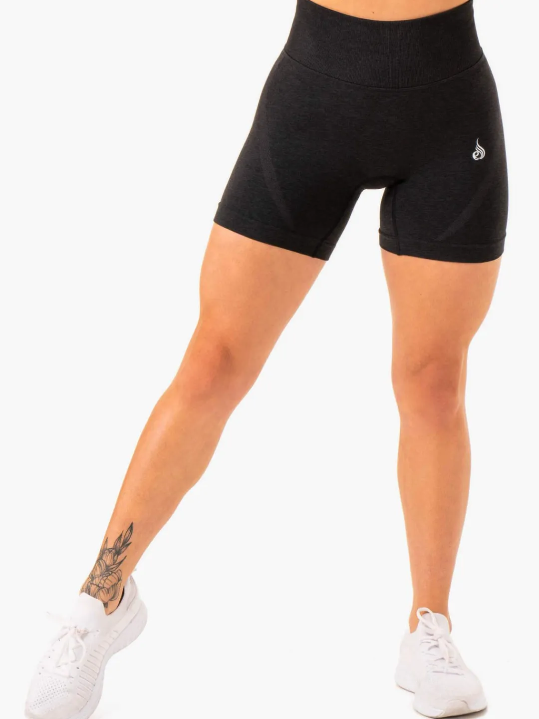 Women Ryderwear tape eae hort