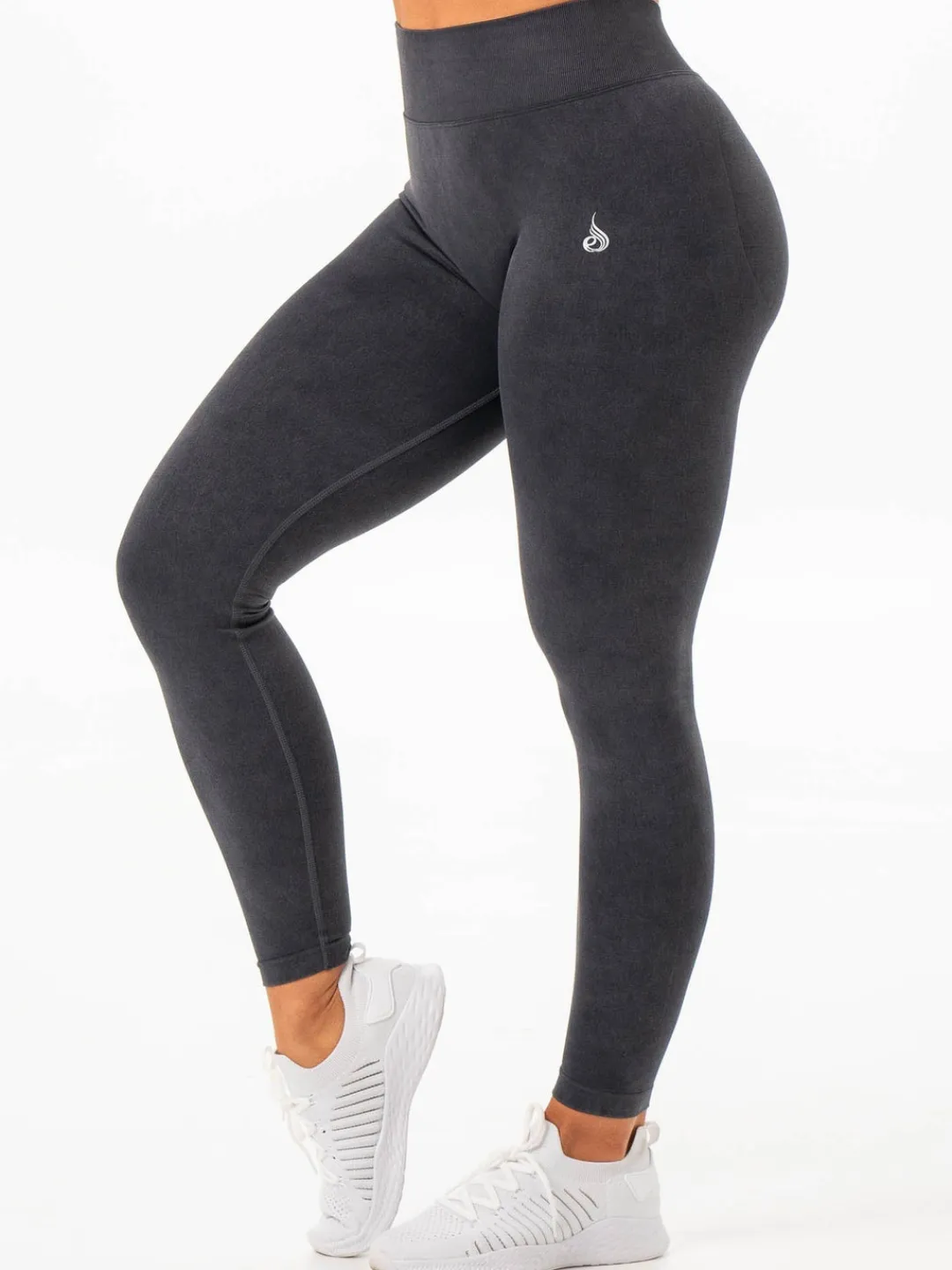 Women Ryderwear tonewah eae V Back egging