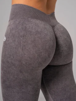 Women Ryderwear tonewah eae V Back egging