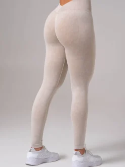 Women Ryderwear tonewah eae V Back egging