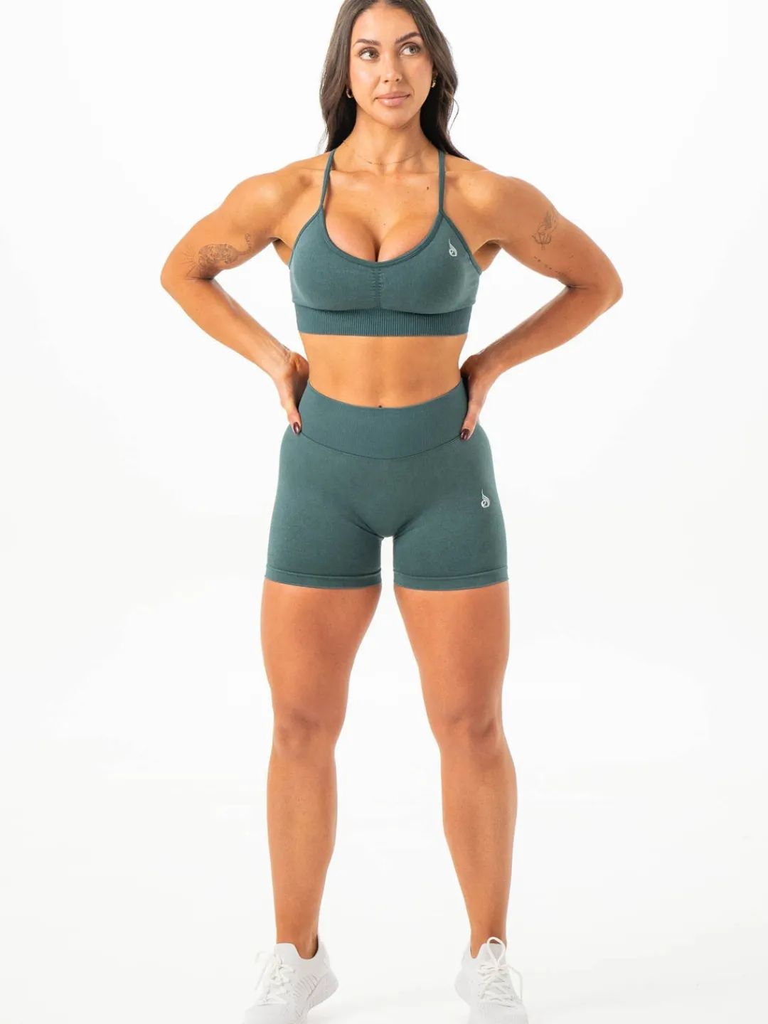 Women Ryderwear tonewah eae V Back hort